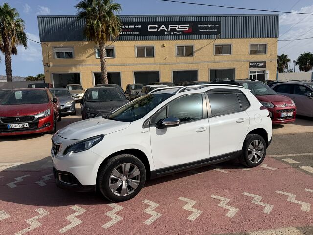 PEUGEOT 2008 STYLE 1.2 E-THP AUTO SPANISH LHD IN SPAIN 83000 MILES SUPERB 2018